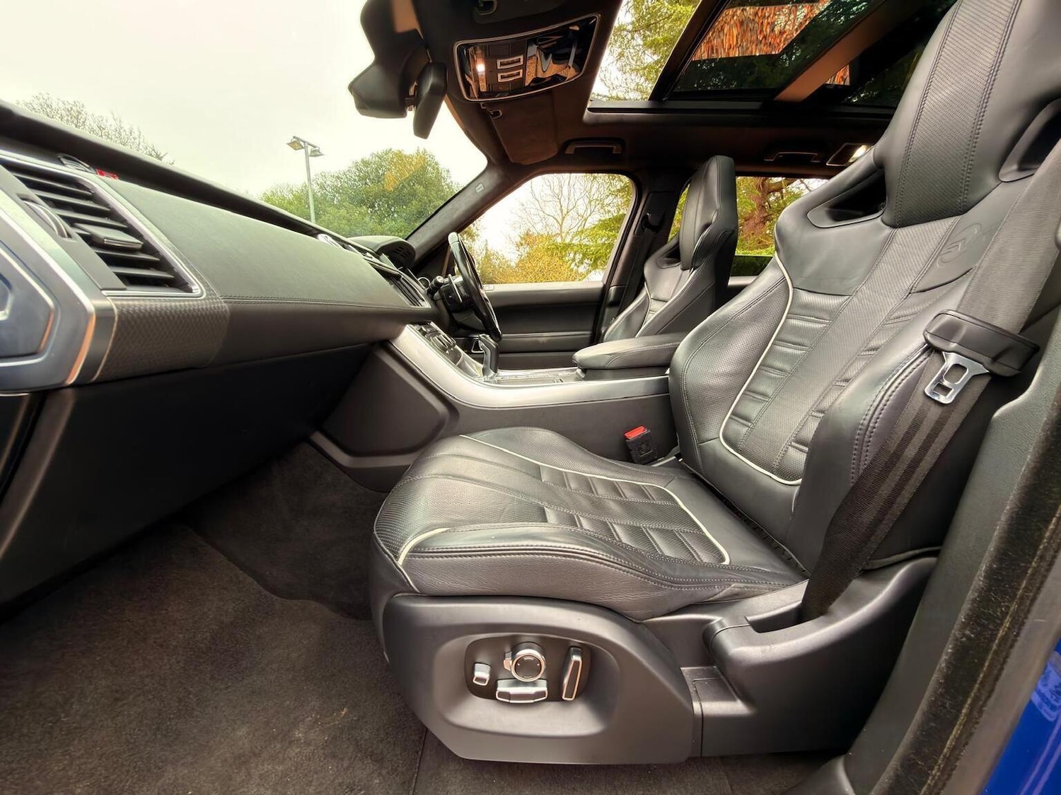 Used Land Rover Range Rover Sport 2015 for sale - 77539224: Photo 45