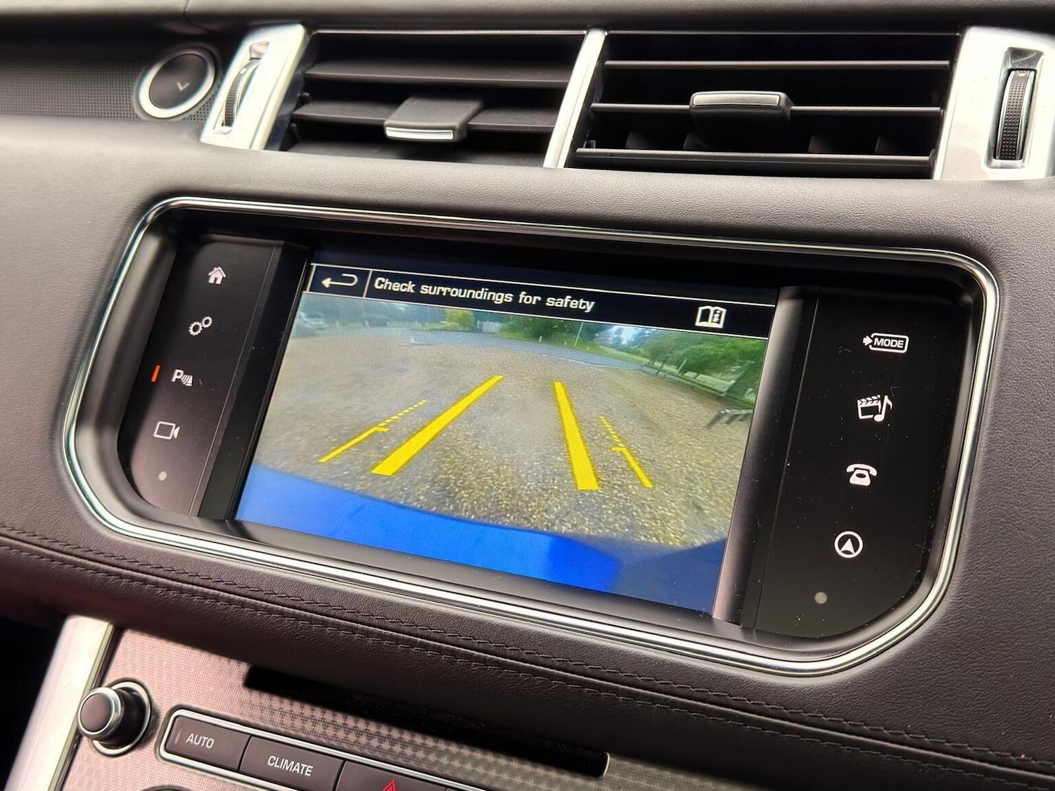 Used Land Rover Range Rover Sport 2015 for sale - 77539224: Photo 76