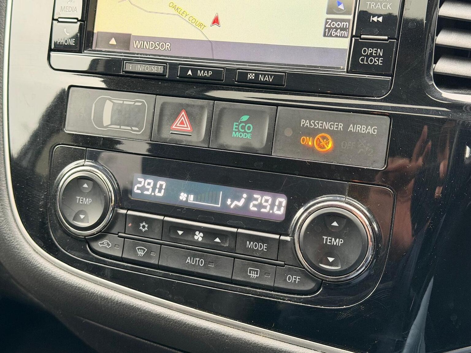 Used Mitsubishi Outlander 2015 for sale - 77945783: Photo 54