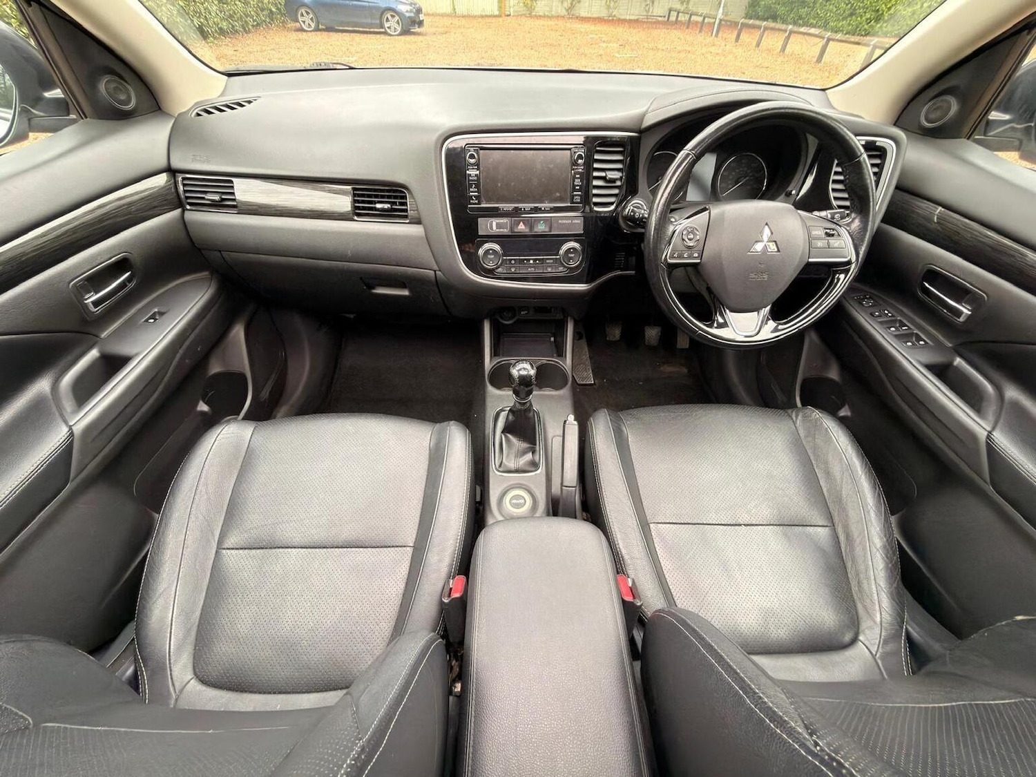 Used Mitsubishi Outlander 2015 for sale - 77539226: Photo 33