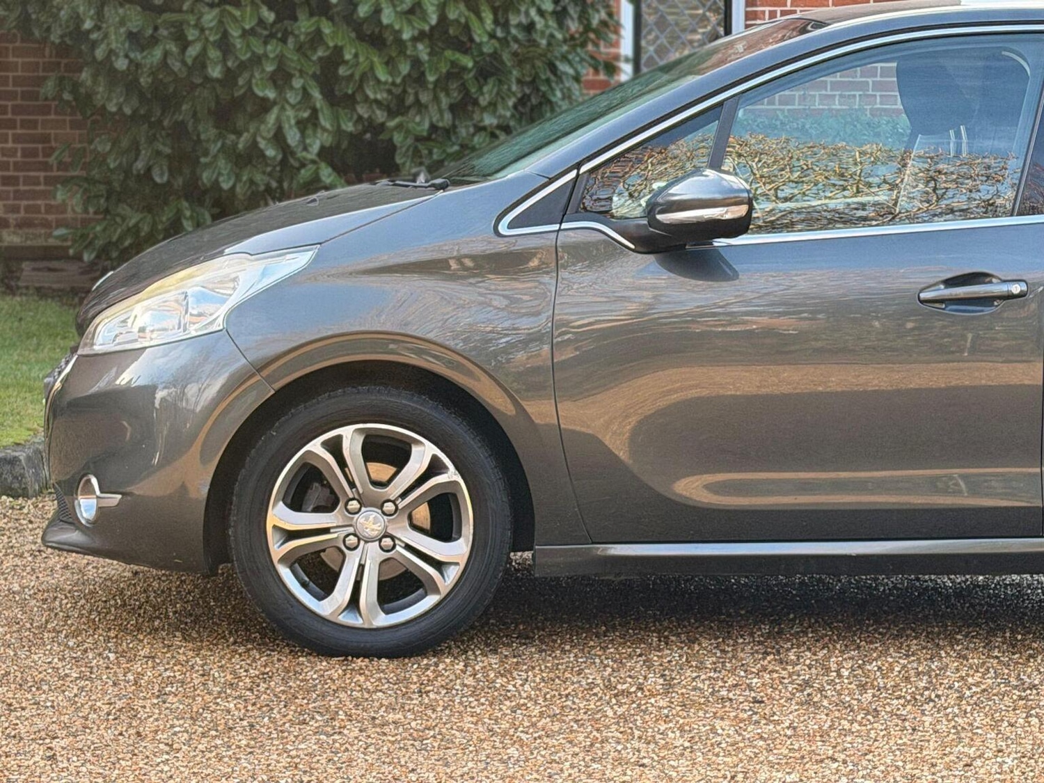 Used Peugeot 208 2013 for sale - 77735664: Photo 18