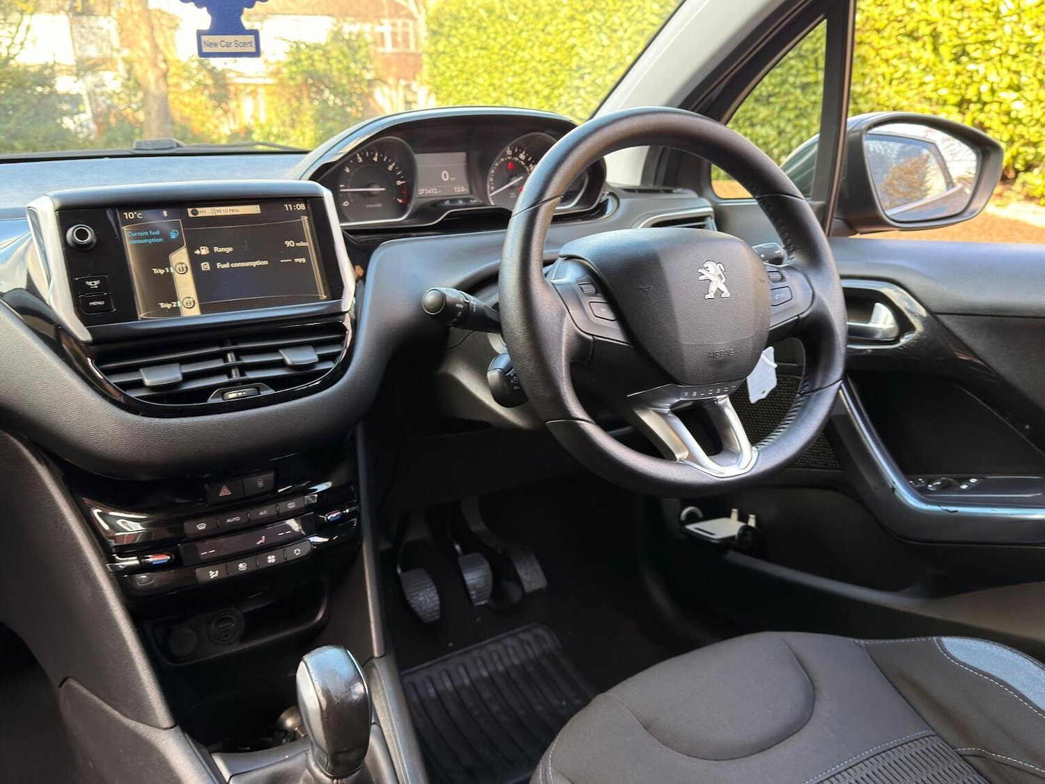 Used Peugeot 208 2013 for sale - 77735664: Photo 28