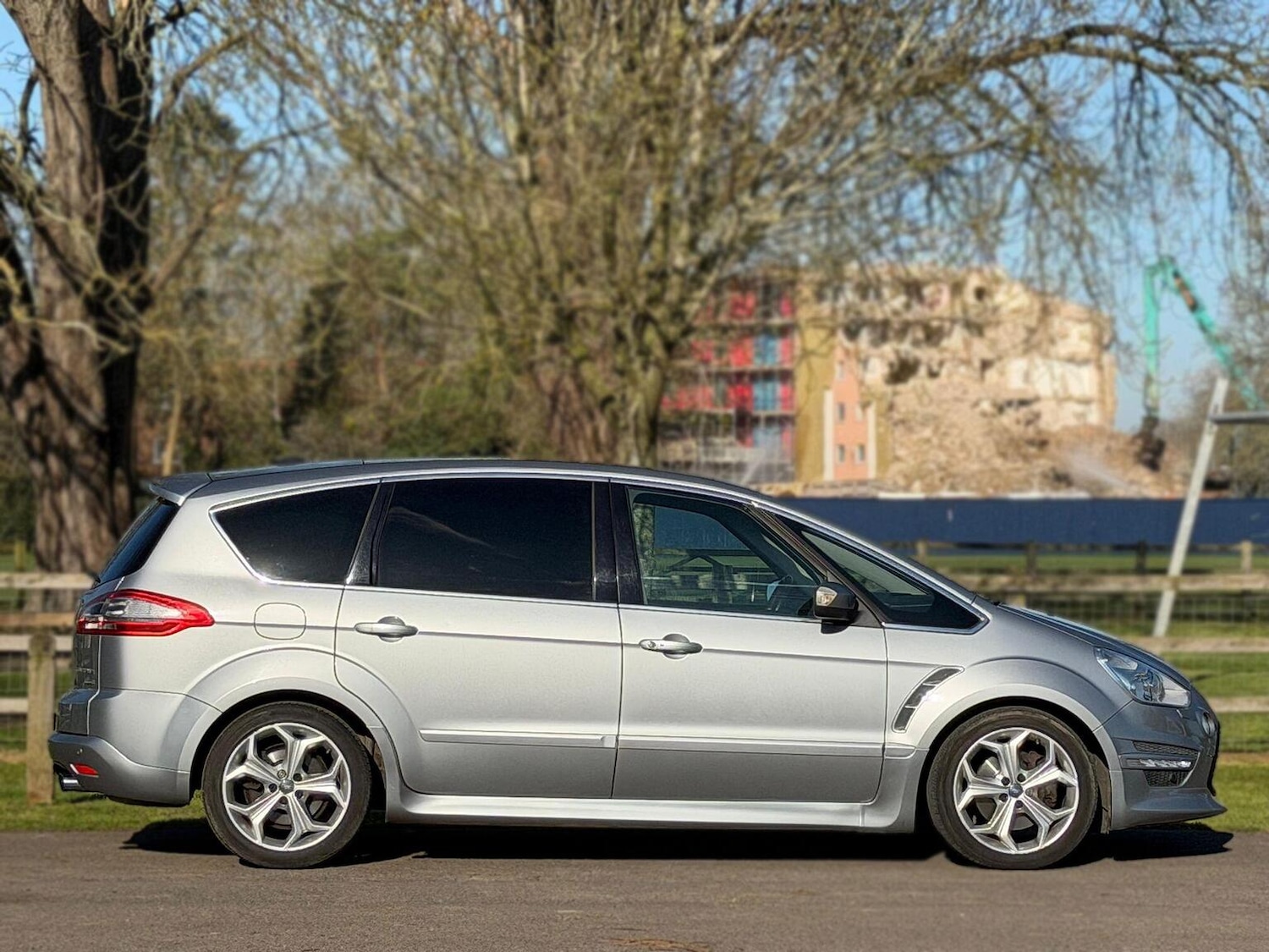 Used Ford S-Max 2014 for sale - 77938190: Photo 10