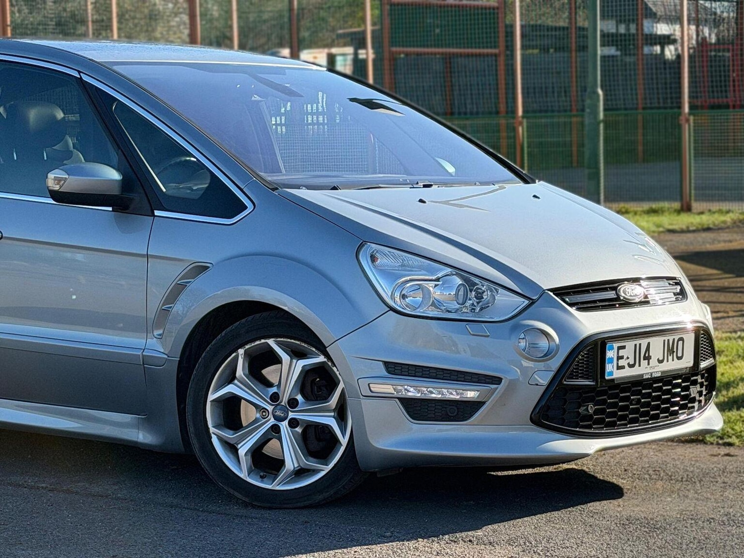Used Ford S-Max 2014 for sale - 77938190: Photo 13