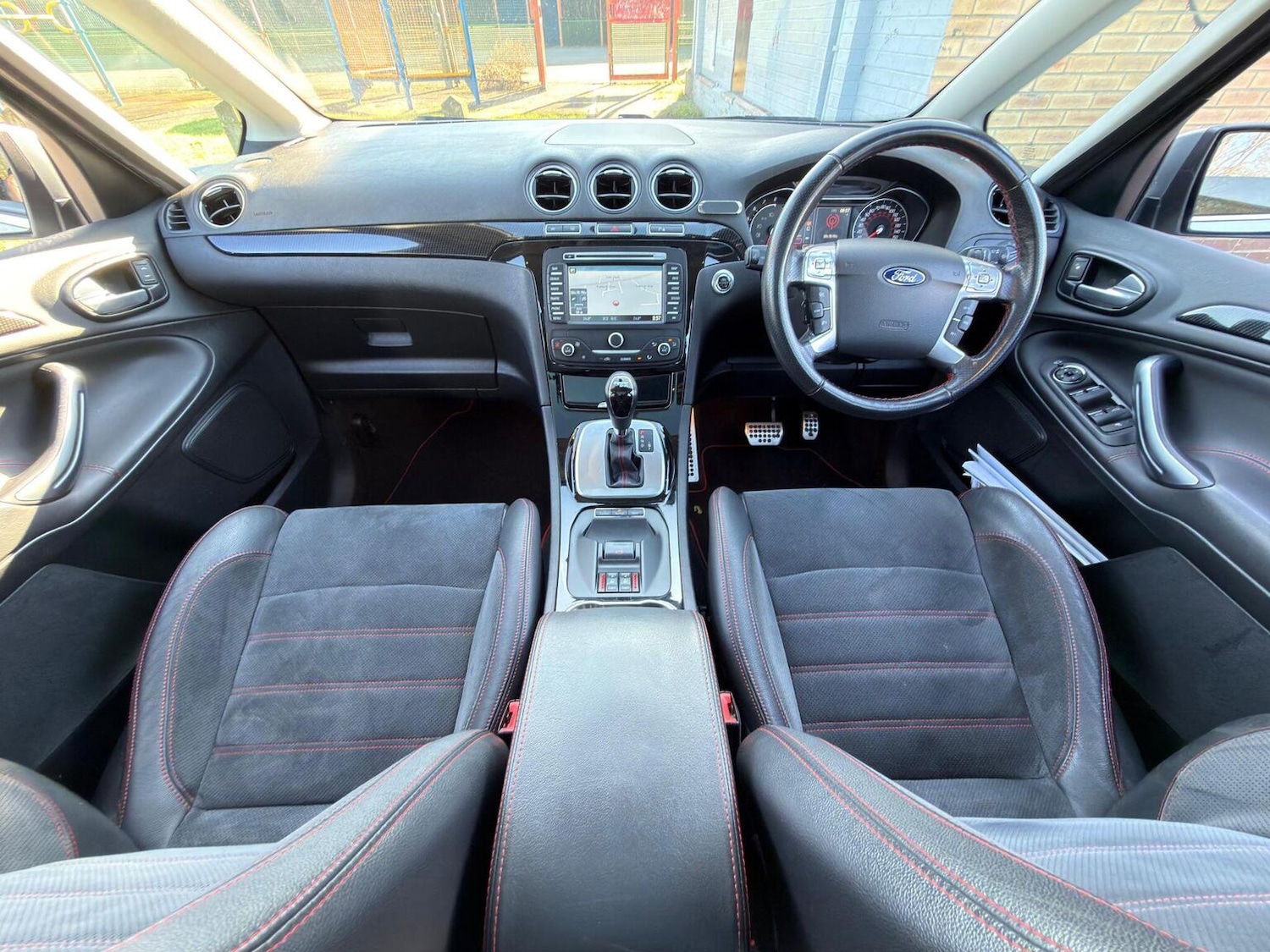 Used Ford S-Max 2014 for sale - 77938190: Photo 32