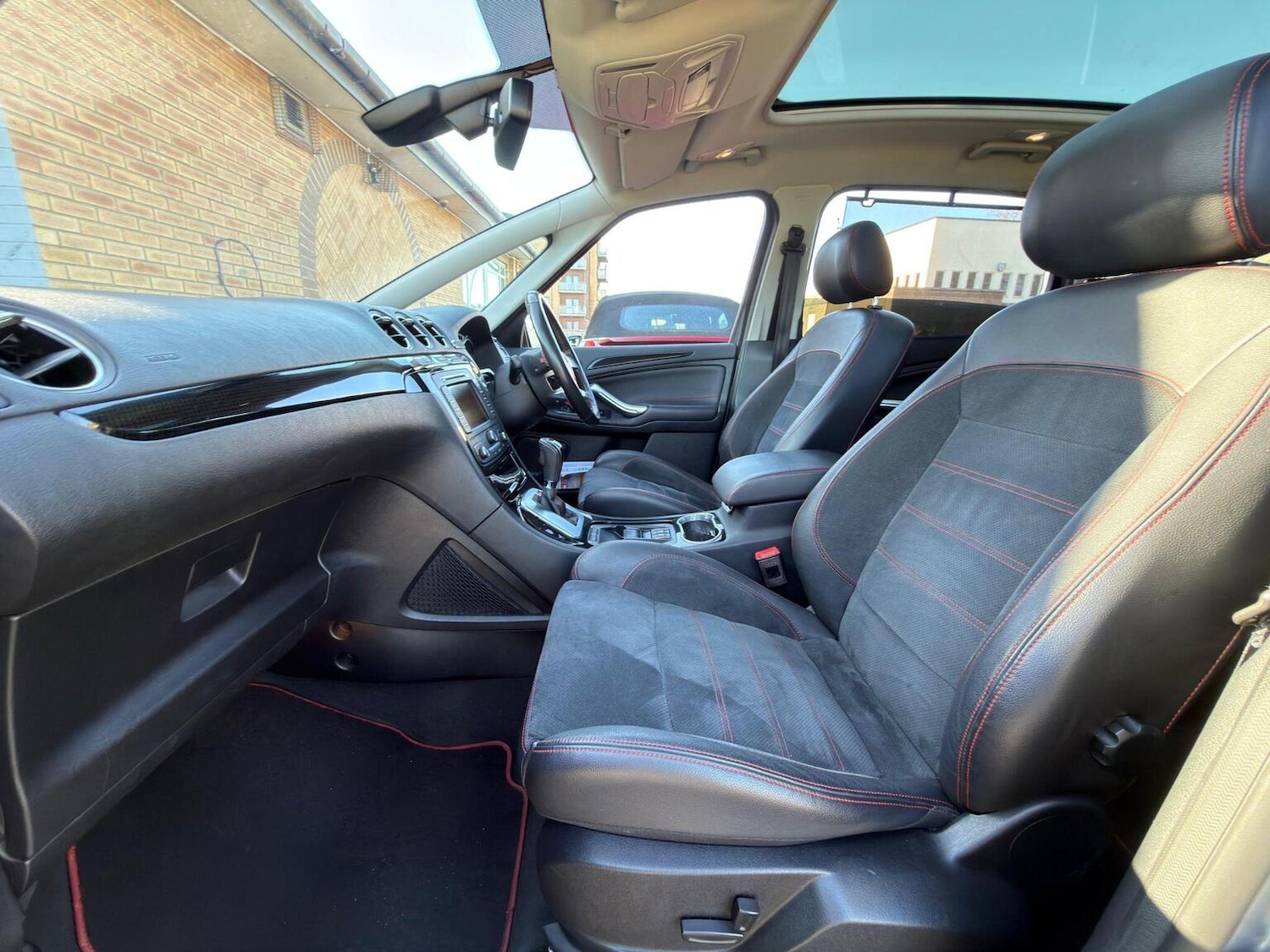 Used Ford S-Max 2014 for sale - 77938190: Photo 34