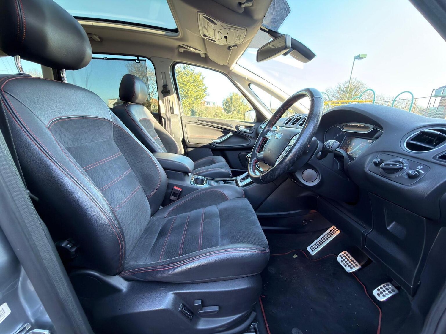 Used Ford S-Max 2014 for sale - 77938190: Photo 38