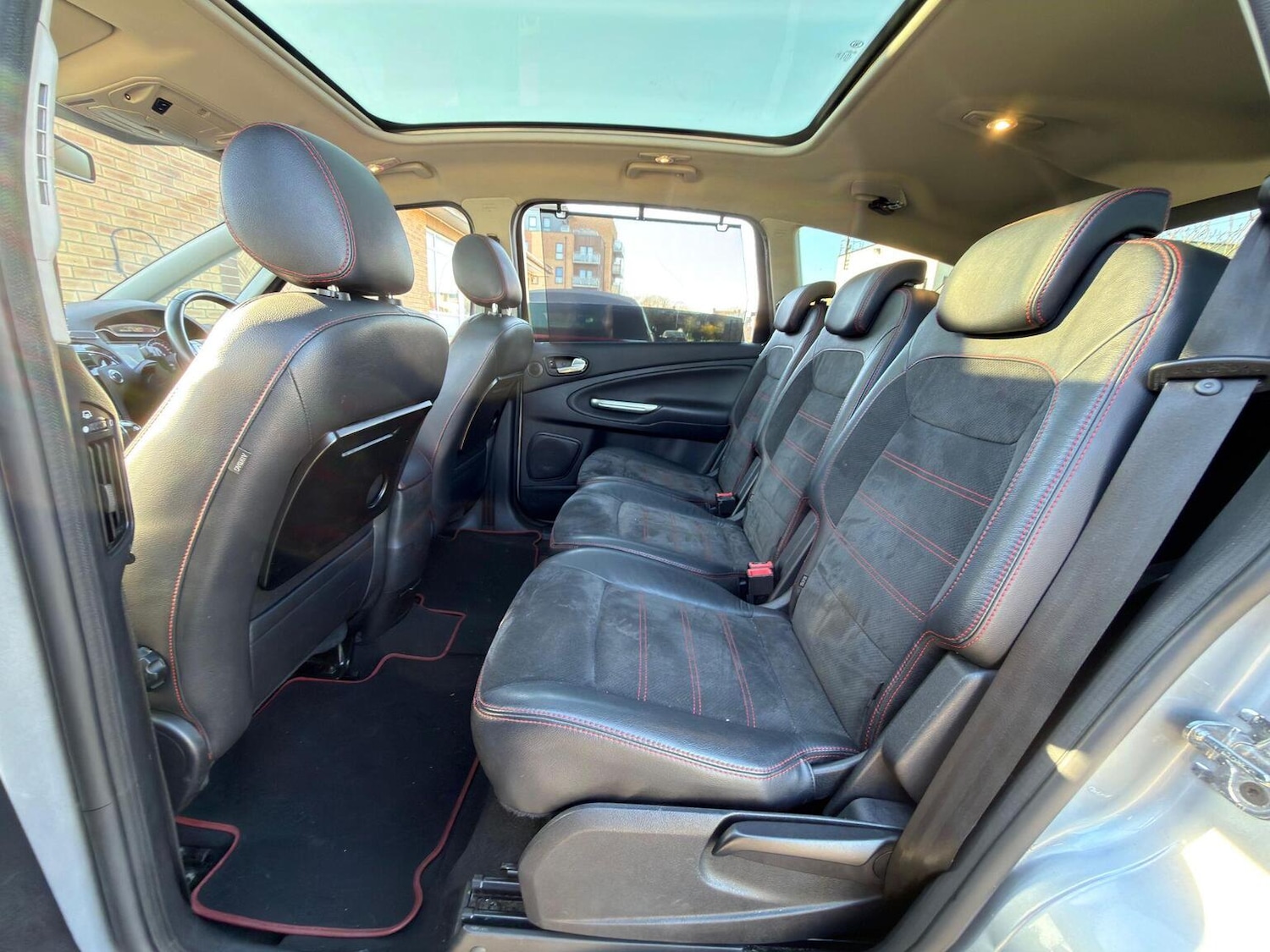 Used Ford S-Max 2014 for sale - 77938190: Photo 40