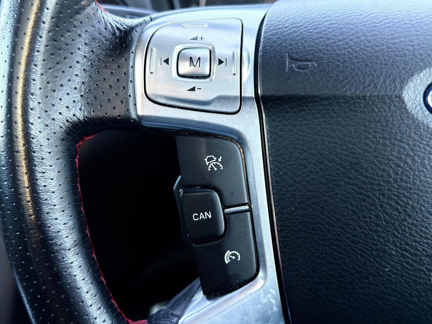 Used Ford S-Max 2014 for sale - 77938190: Photo 47