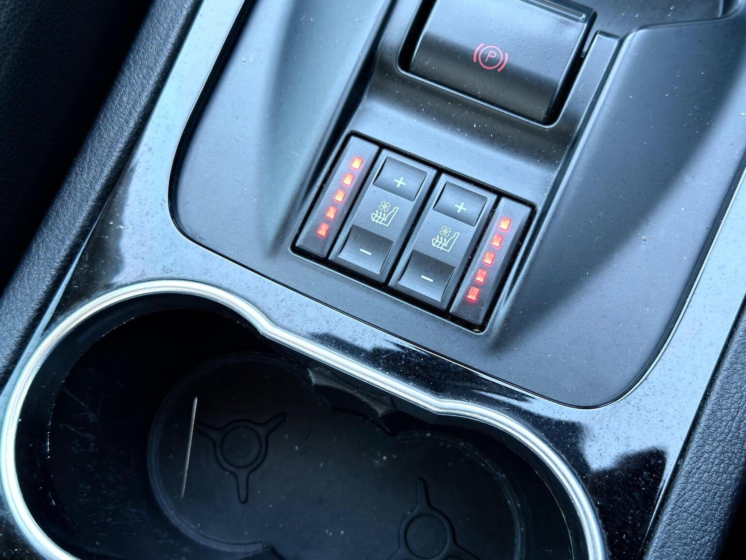 Used Ford S-Max 2014 for sale - 77938190: Photo 49