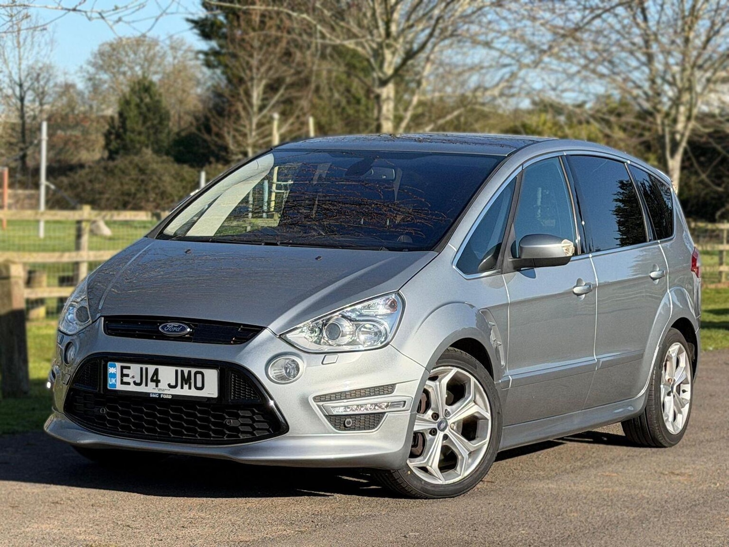 Used Ford S-Max 2014 for sale - 77938190: Photo 5