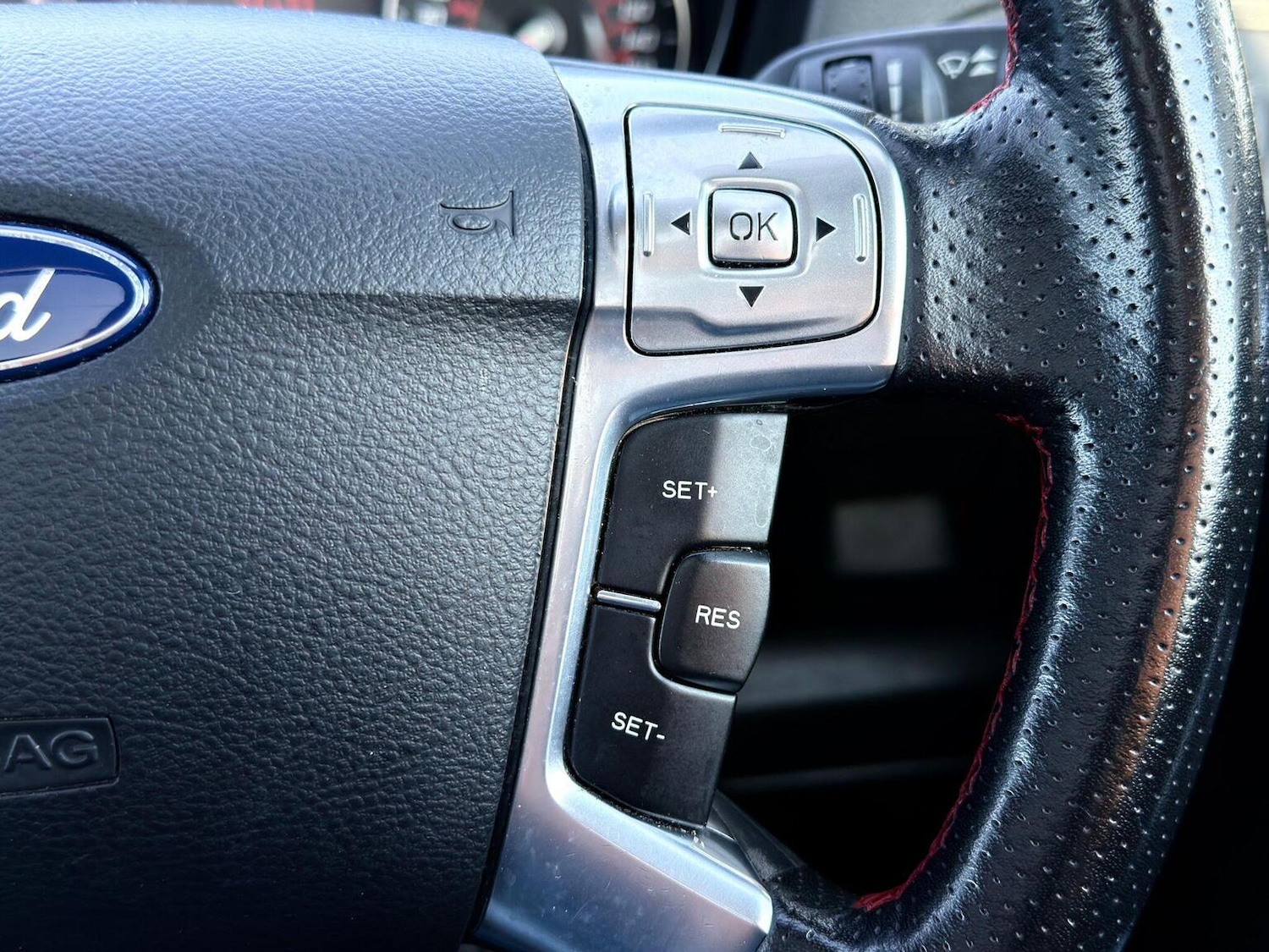 Used Ford S-Max 2014 for sale - 77938190: Photo 50