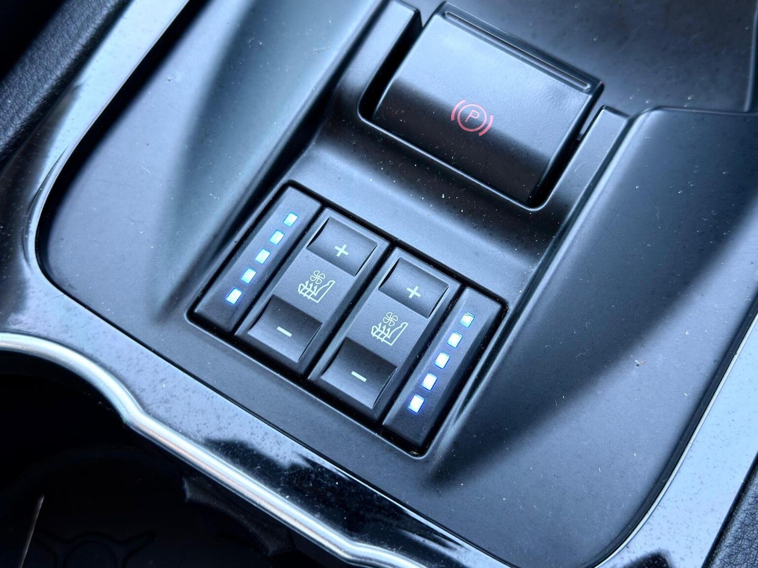 Used Ford S-Max 2014 for sale - 77938190: Photo 52