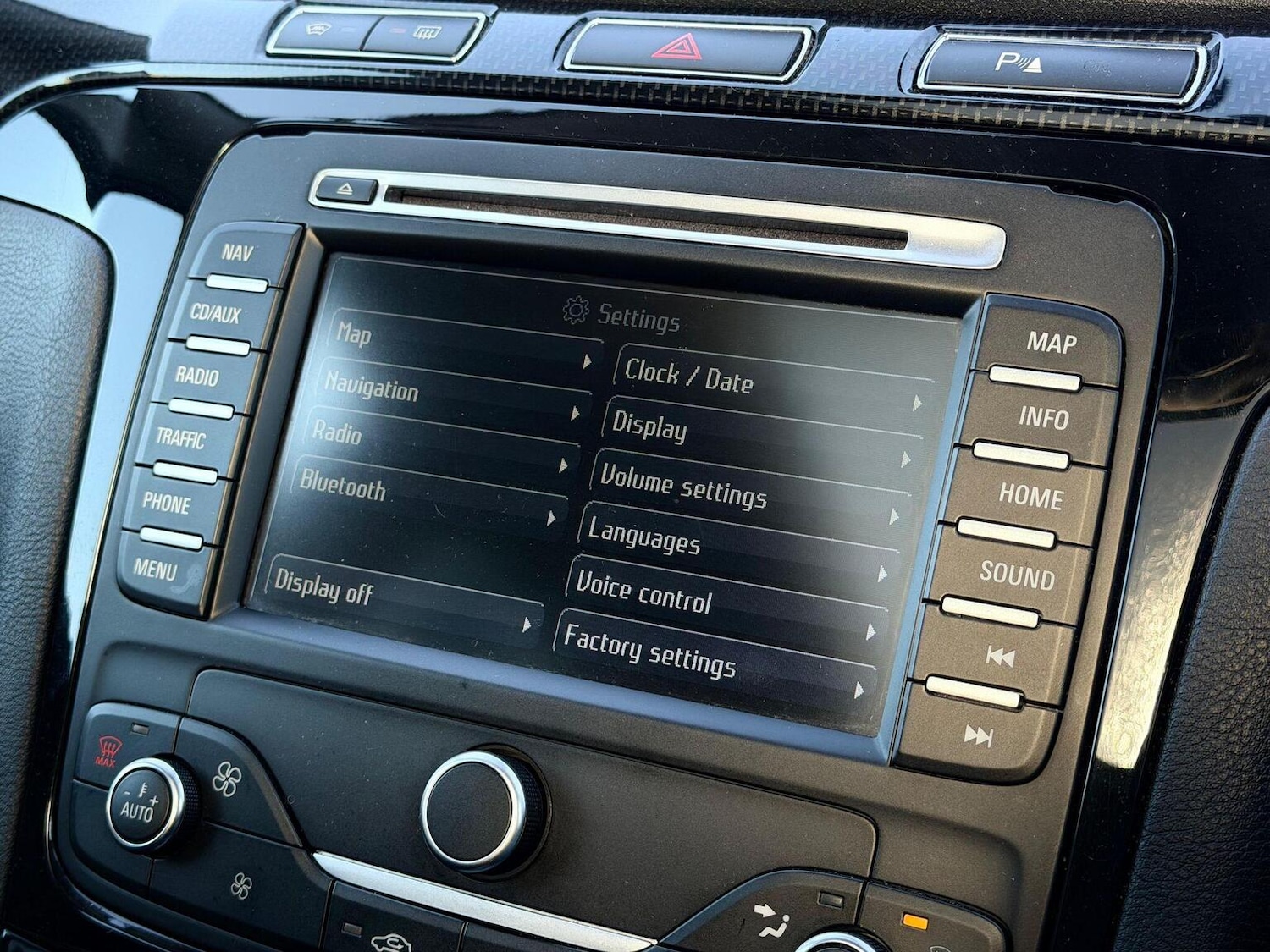 Used Ford S-Max 2014 for sale - 77938190: Photo 62