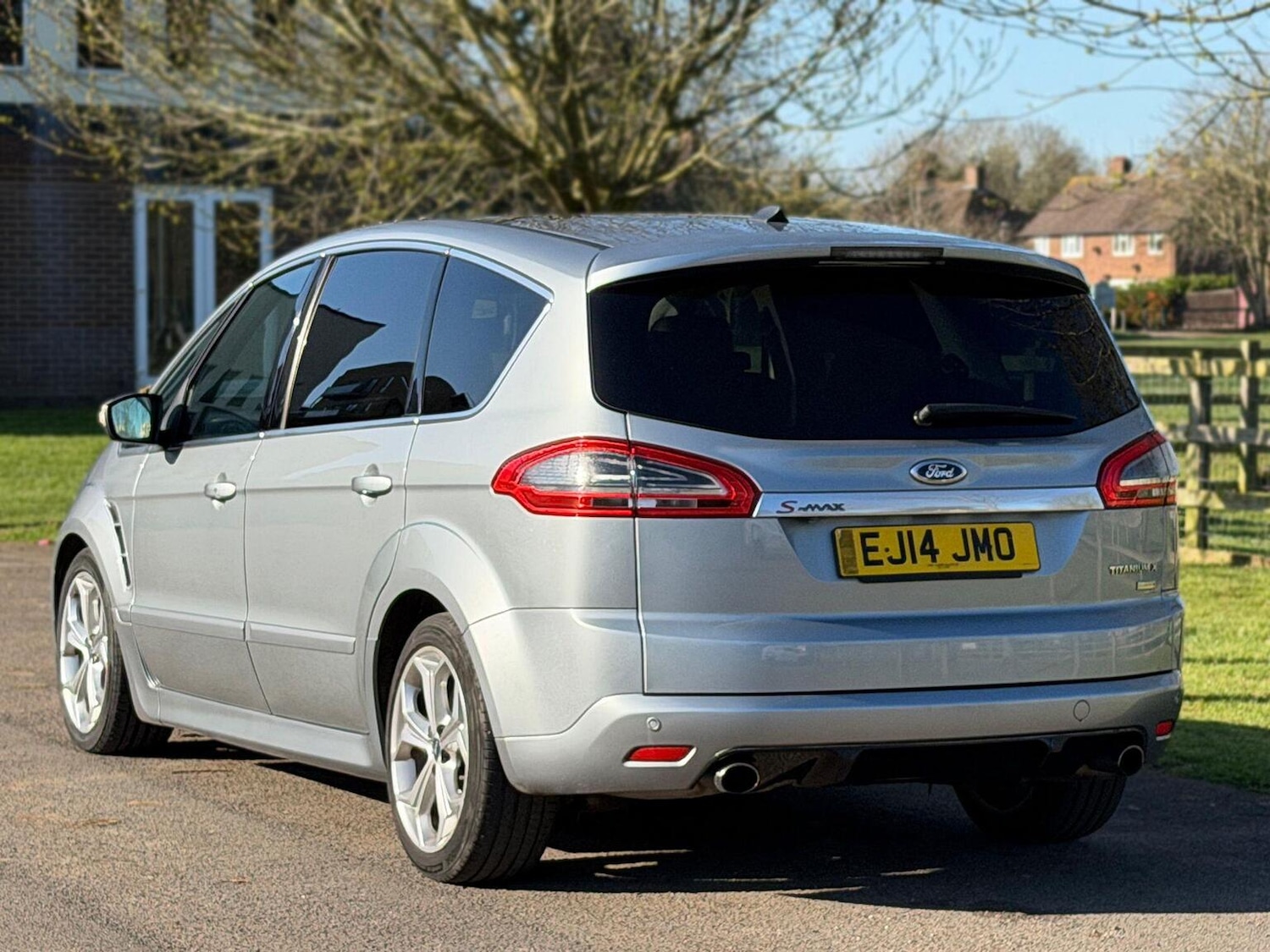 Used Ford S-Max 2014 for sale - 77938190: Photo 9