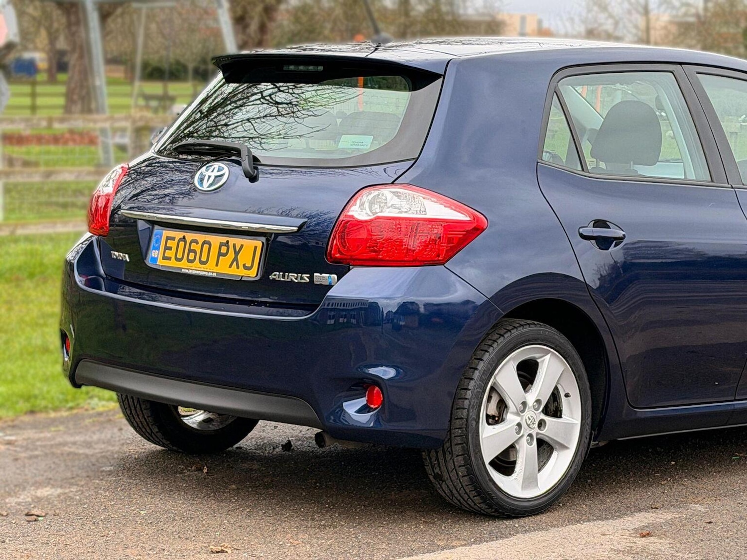 Used Toyota Auris 2010 for sale - 77639017: Photo 12