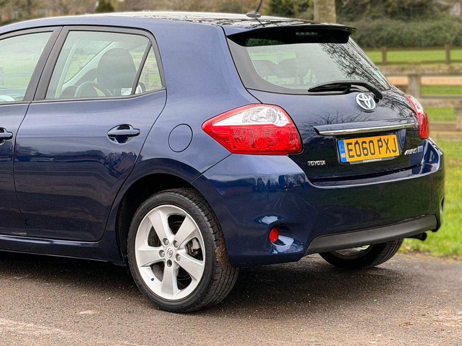 Used Toyota Auris 2010 for sale - 77639017: Photo 15