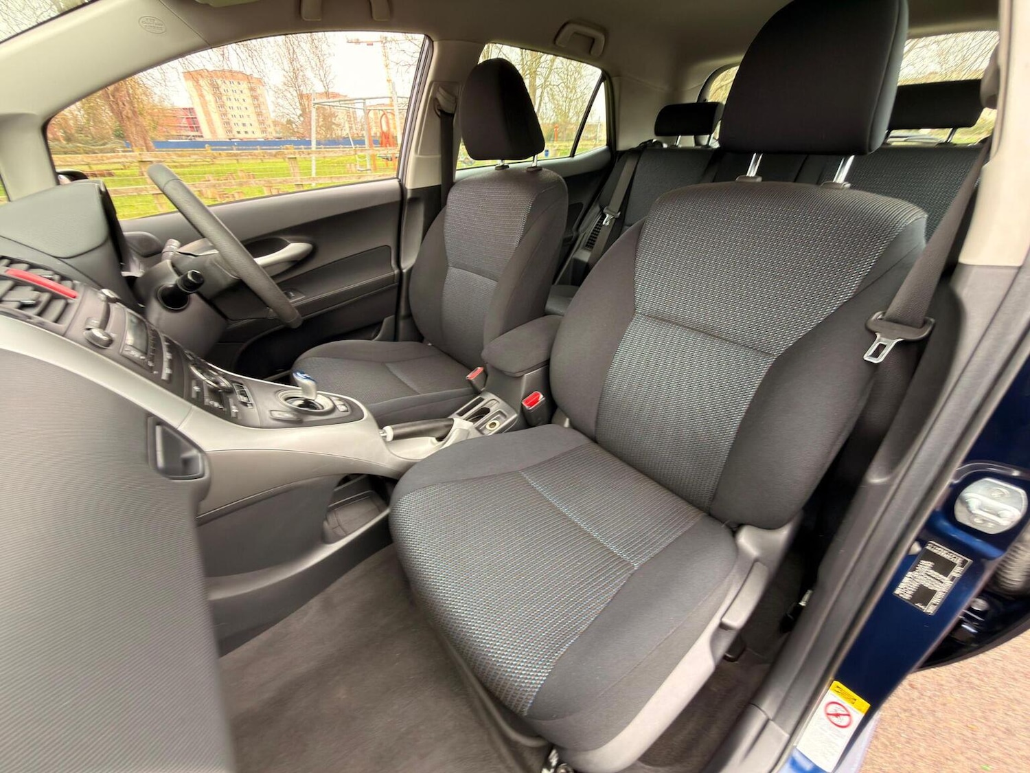 Used Toyota Auris 2010 for sale - 77639017: Photo 33