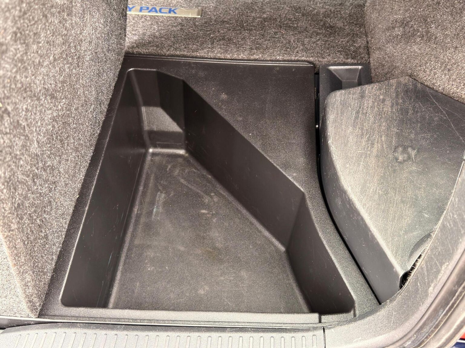 Used Toyota Auris 2010 for sale - 77639017: Photo 38