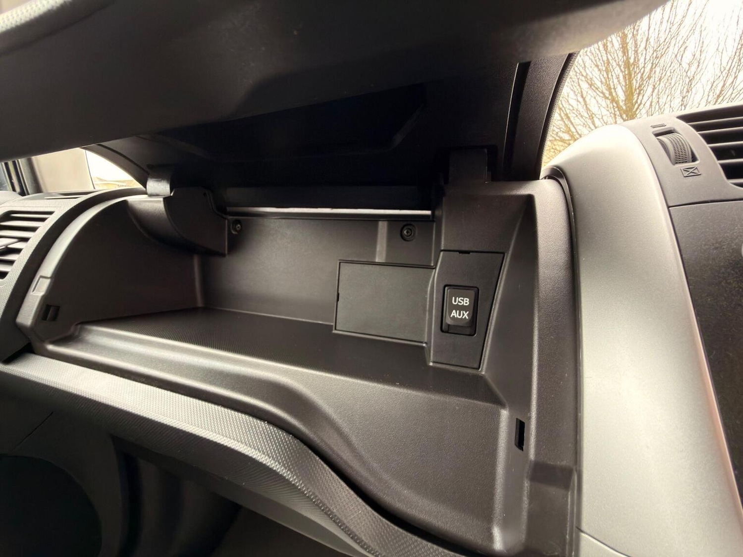 Used Toyota Auris 2010 for sale - 77639017: Photo 46