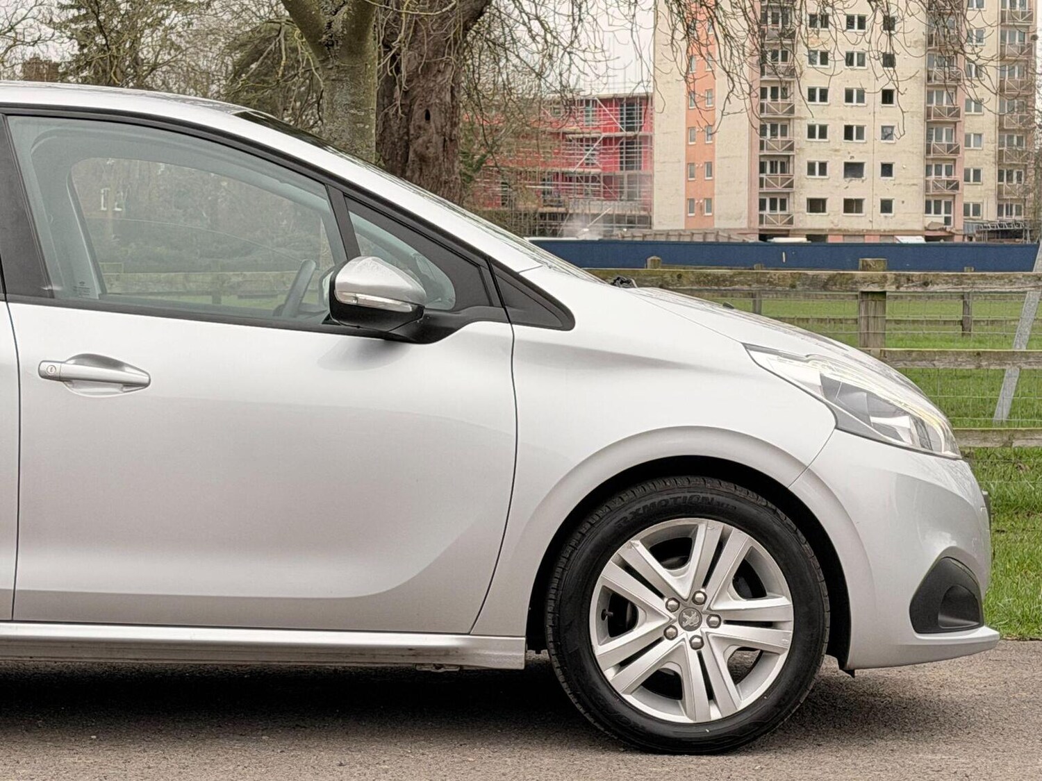 Used Peugeot 208 2018 for sale - 77687623: Photo 19