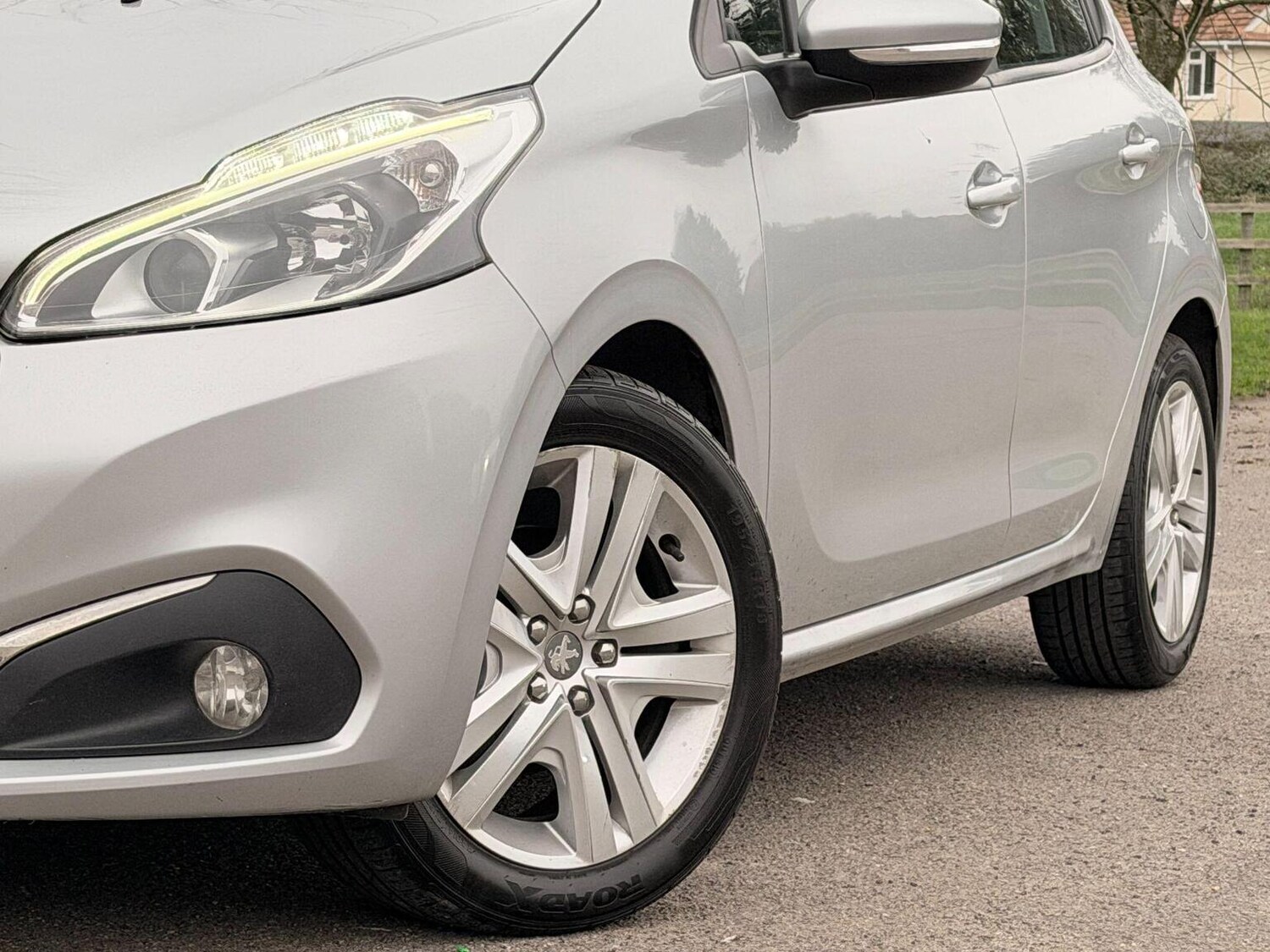 Used Peugeot 208 2018 for sale - 77687623: Photo 23