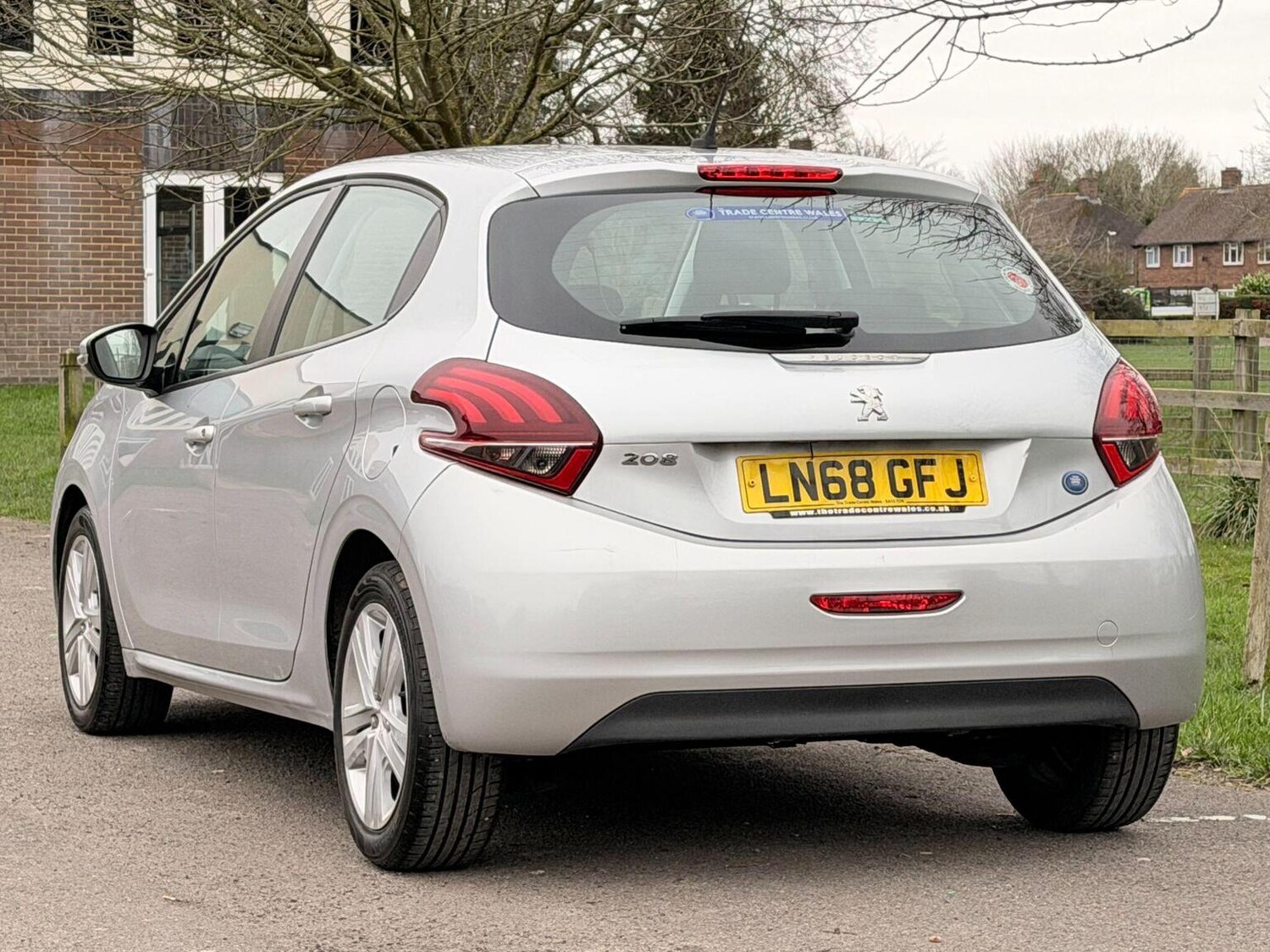 Used Peugeot 208 2018 for sale - 77687623: Photo 7