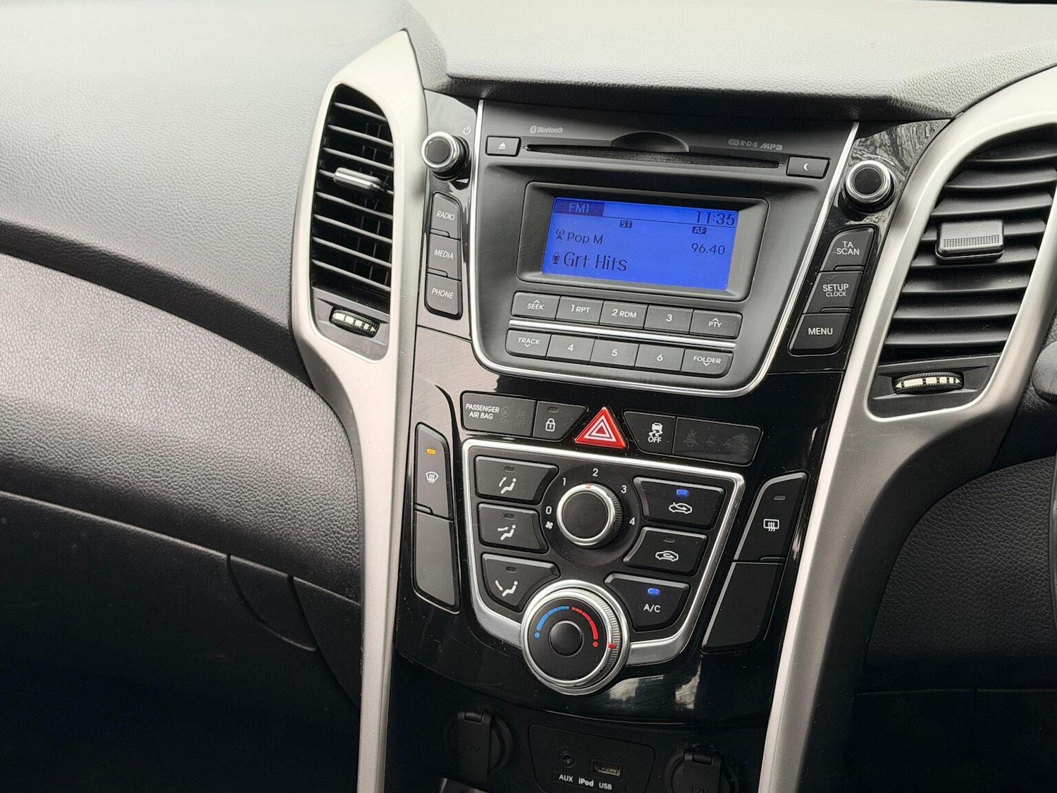 Used Hyundai i30 2014 for sale - 77539213: Photo 35