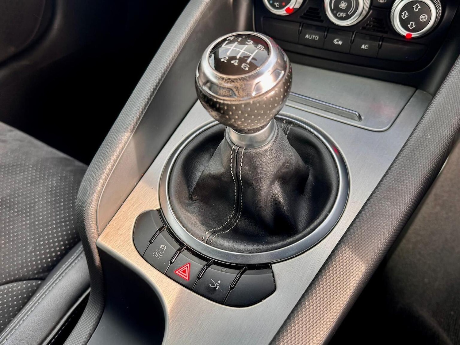 Used Audi TT 2012 for sale - 77896117: Photo 22