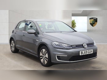 Used Volkswagen Golf 2019 for sale - 79236903: Photo