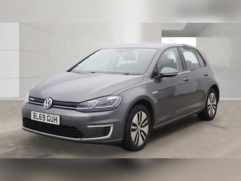 Used Volkswagen Golf 2019 for sale - 79236903: Photo