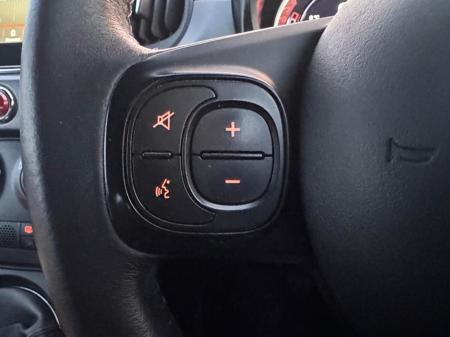 Used Fiat 500 2017 for sale - 77535897: Photo 24