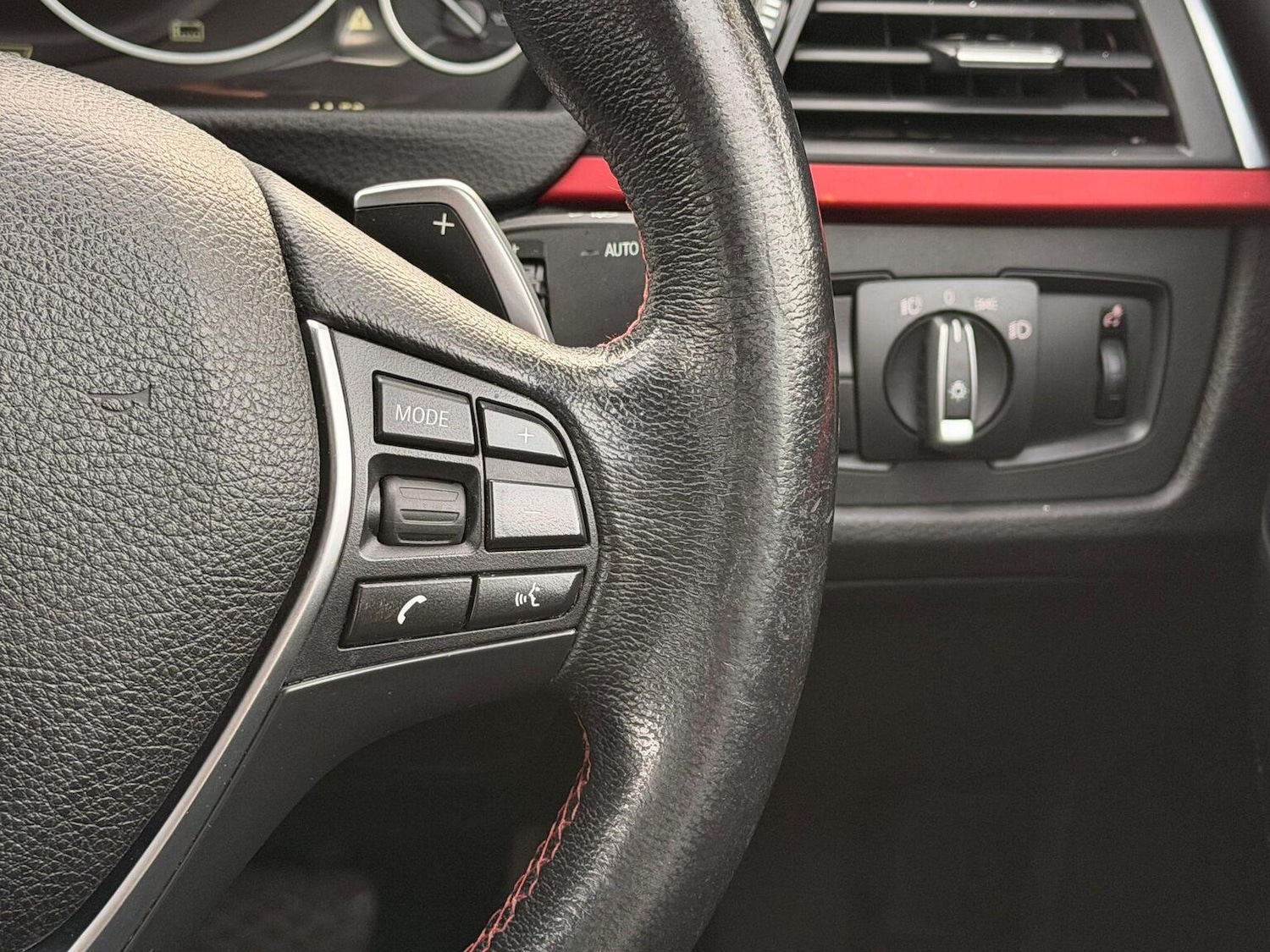 Used BMW 3 Series 2018 for sale - 77539207: Photo 41