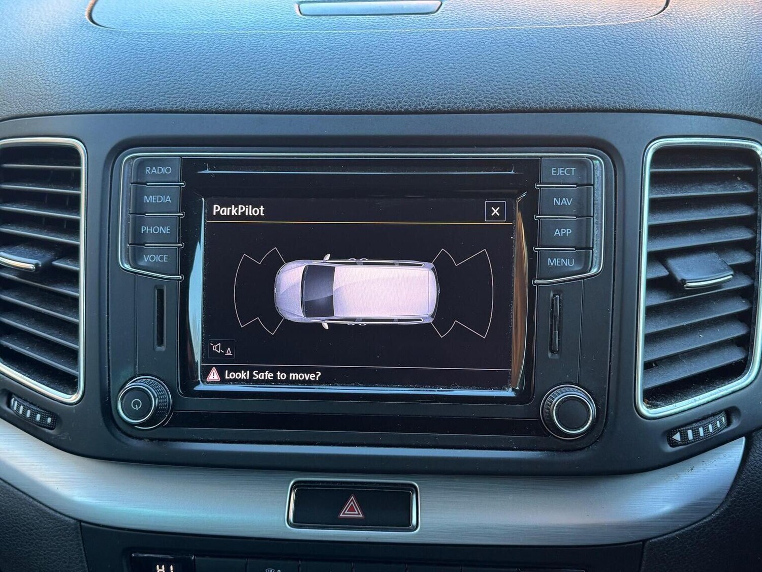 Used Volkswagen Sharan 2018 for sale - 77539219: Photo 27