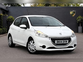 Used Peugeot 208 2014 for sale - 79831428: Photo