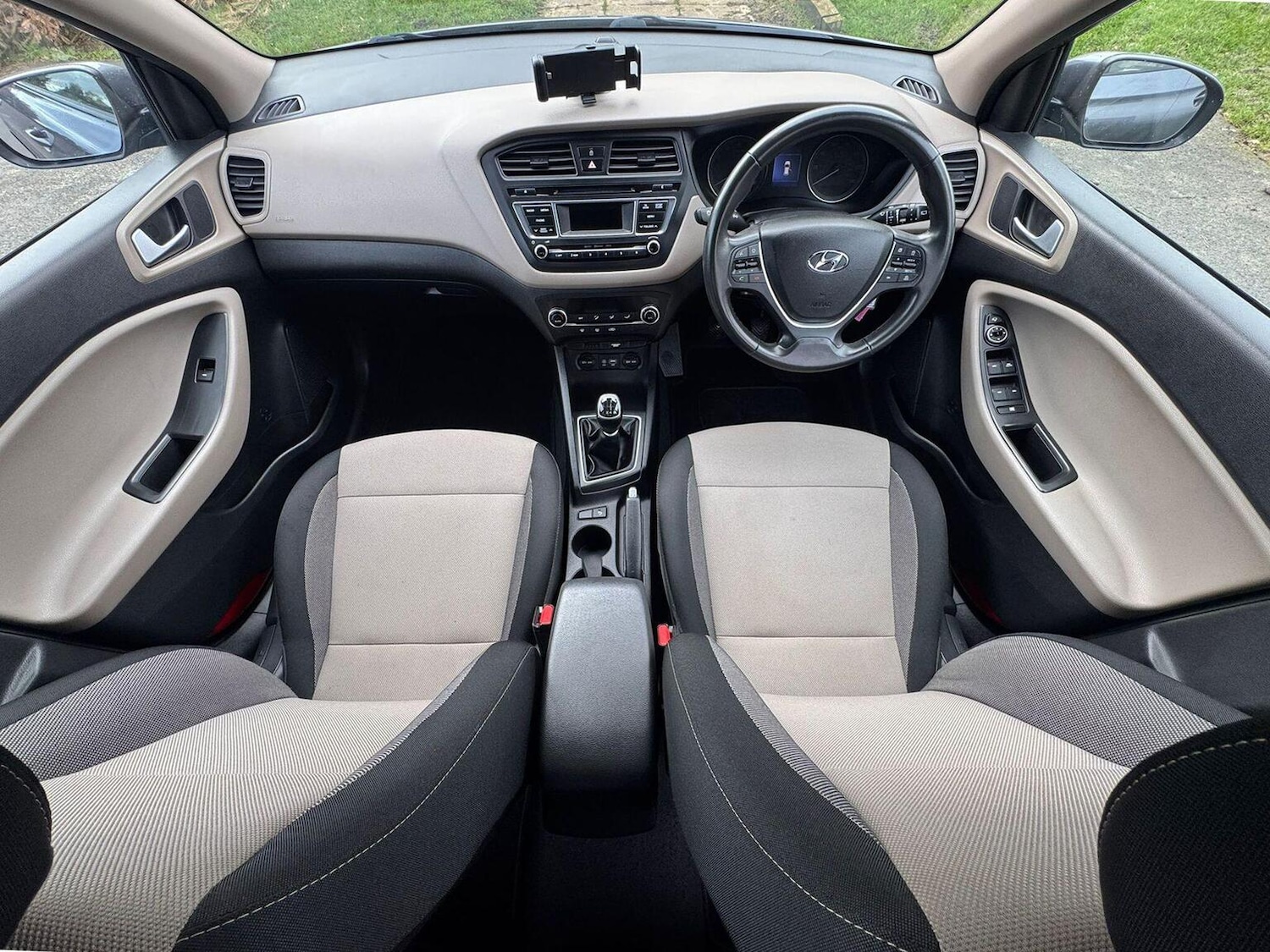 Used Hyundai i20 2015 for sale - 77536071: Photo 21