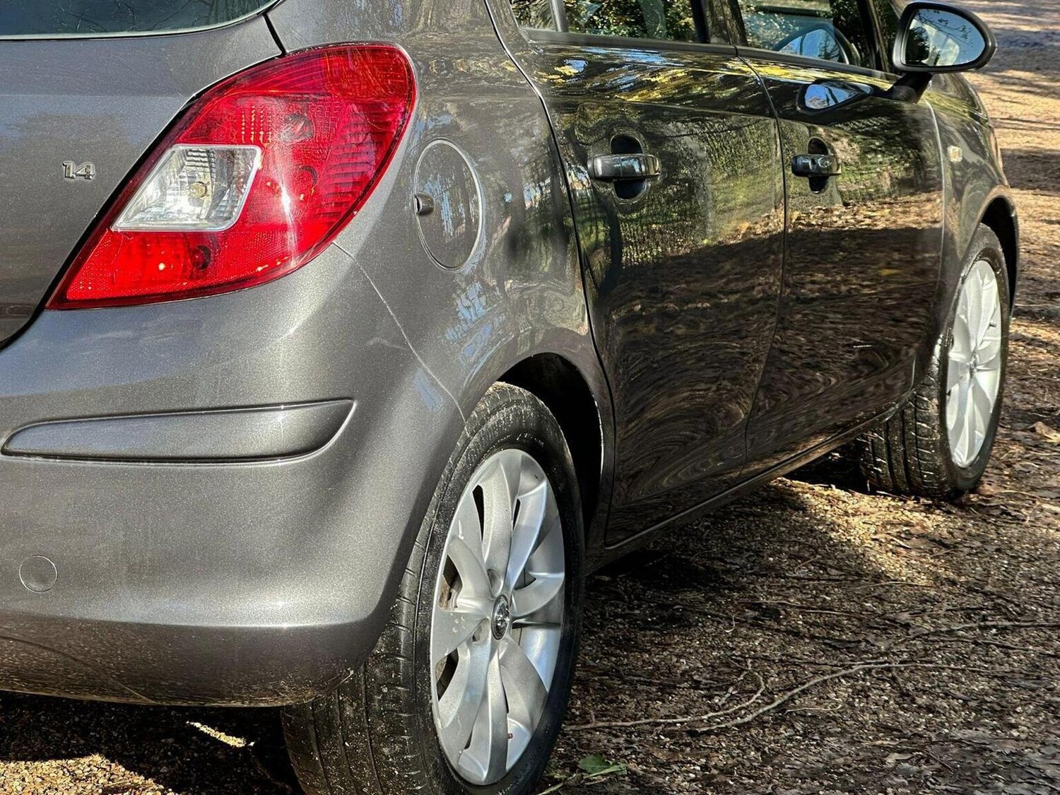 Used Vauxhall Corsa 2013 for sale - 77535948: Photo 17