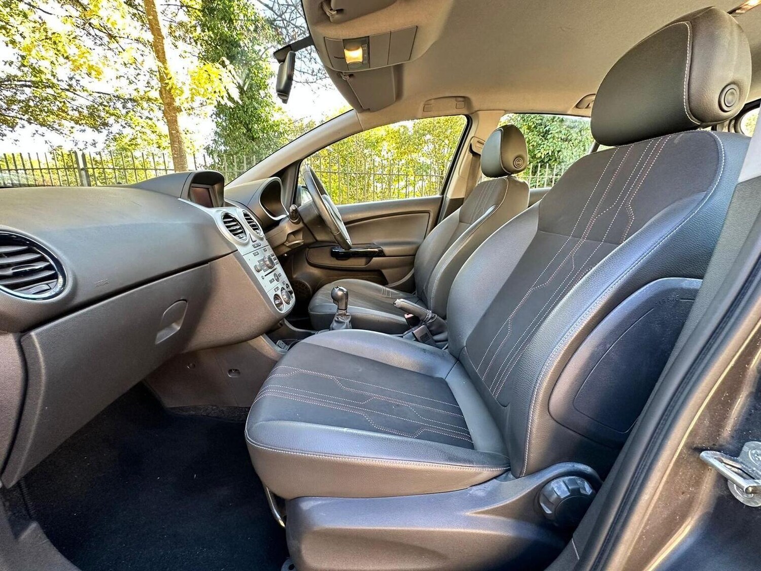 Used Vauxhall Corsa 2013 for sale - 77535948: Photo 26