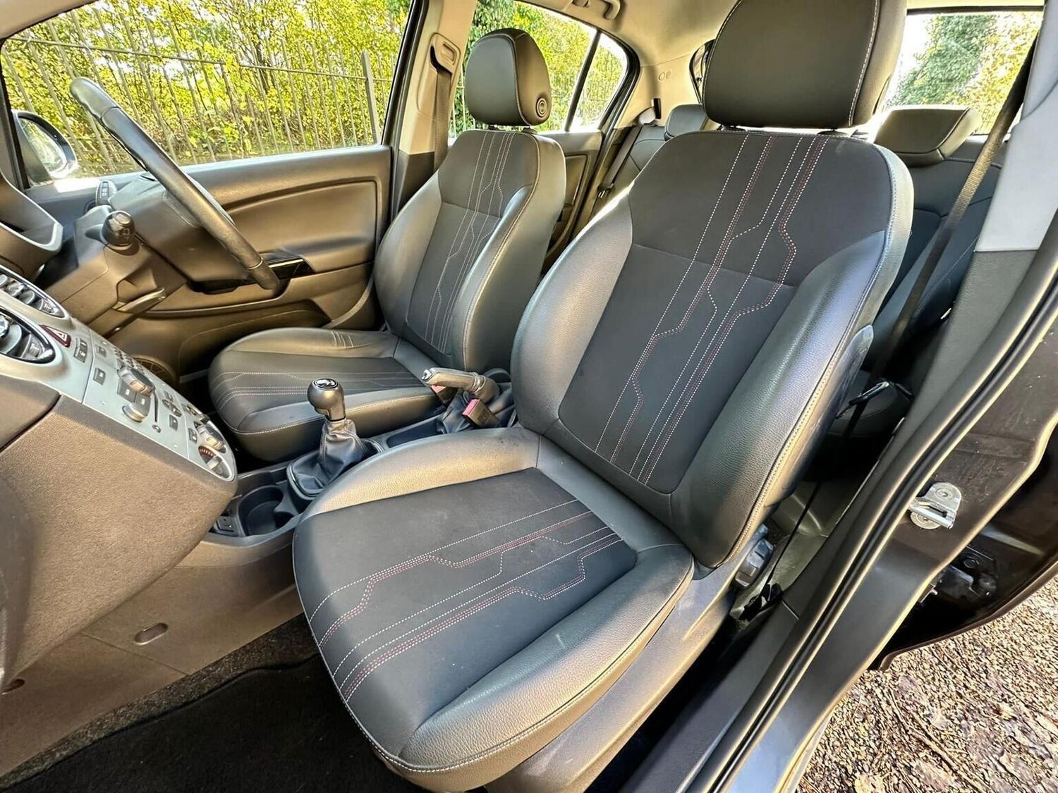 Used Vauxhall Corsa 2013 for sale - 77535948: Photo 27