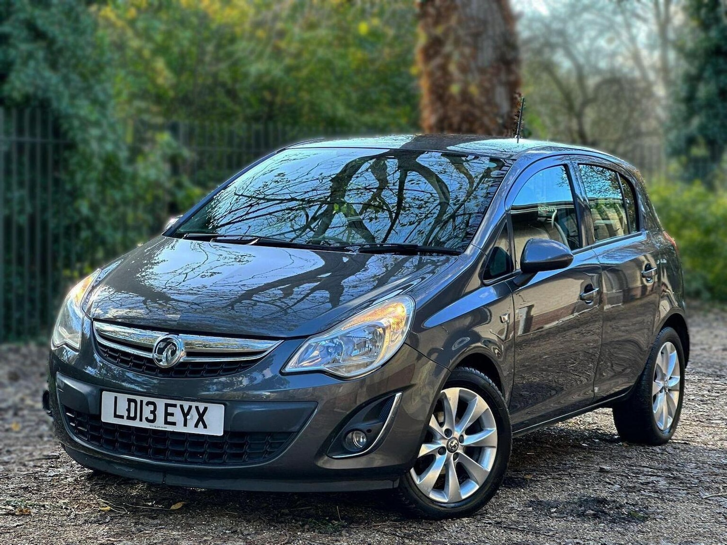 Used Vauxhall Corsa 2013 for sale - 77535948: Photo 5
