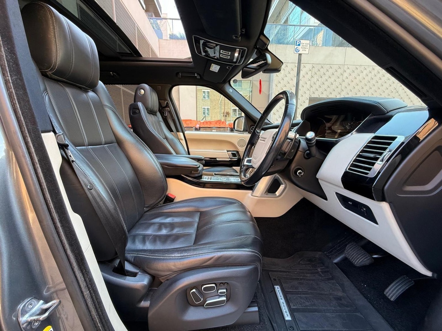 Used Land Rover Range Rover 2014 for sale - 77539194: Photo 31