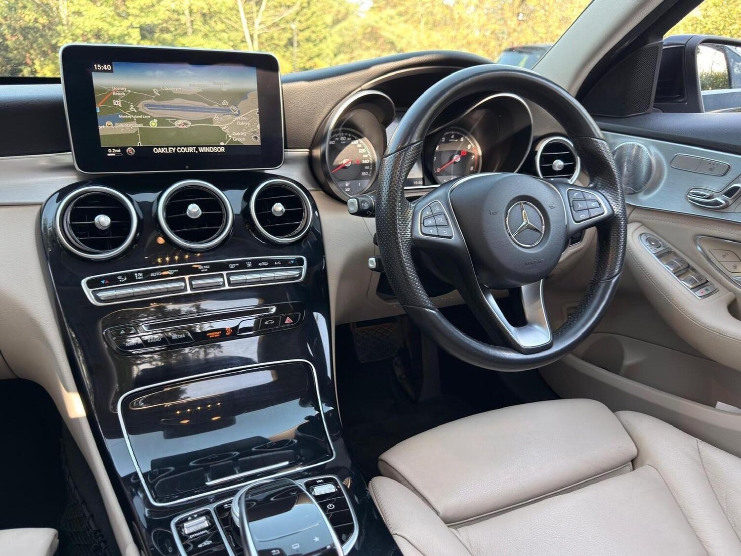 Used Mercedes-Benz C Class 2015 for sale - 77539233: Photo 25