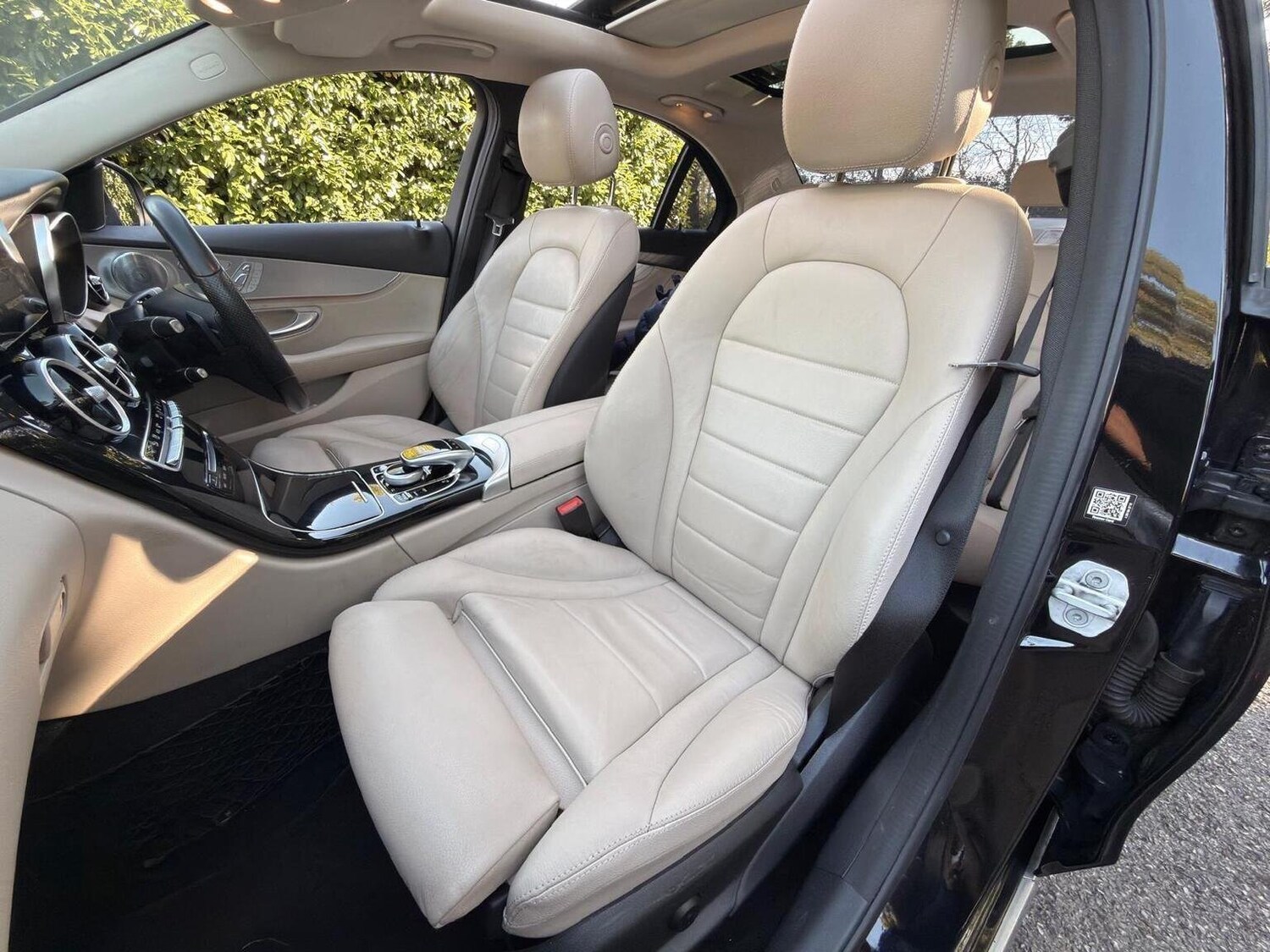 Used Mercedes-Benz C Class 2015 for sale - 77539233: Photo 31