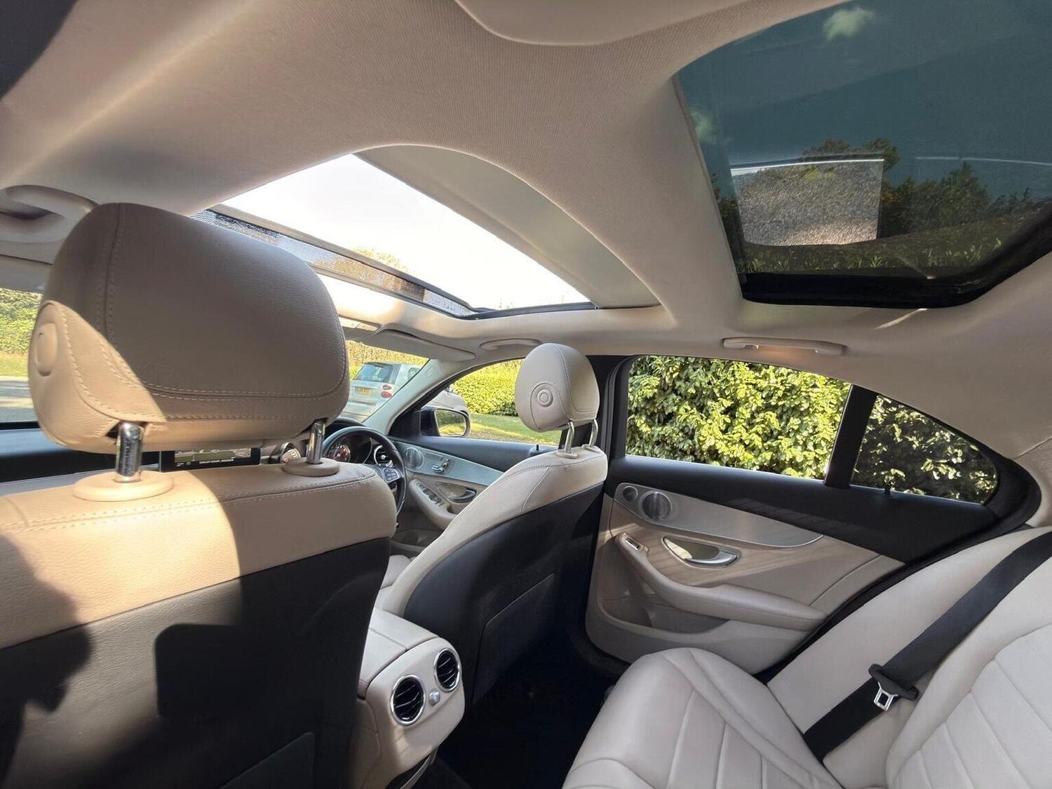 Used Mercedes-Benz C Class 2015 for sale - 77539233: Photo 32