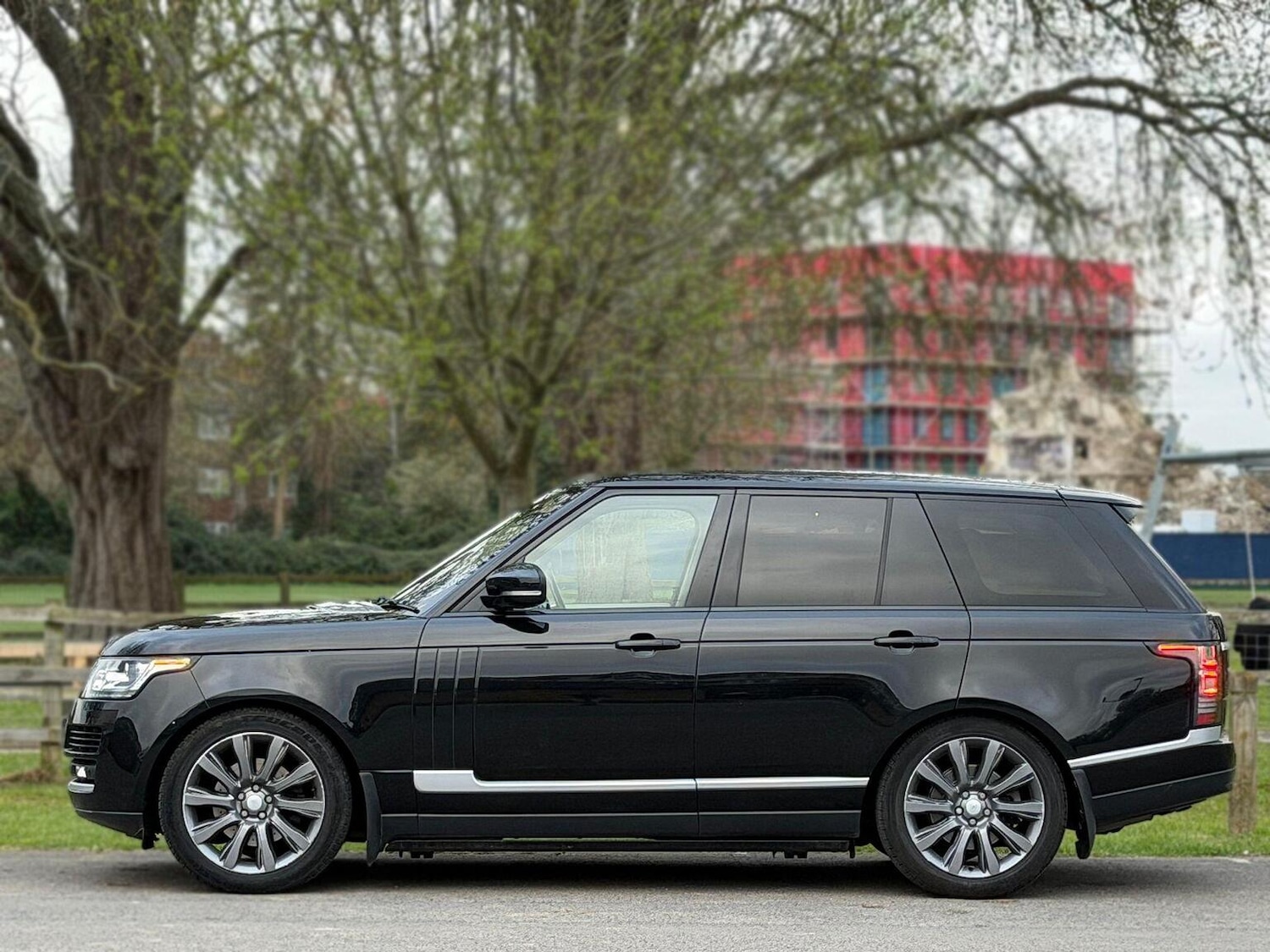 Used Land Rover Range Rover 2014 for sale - 78025744: Photo 11