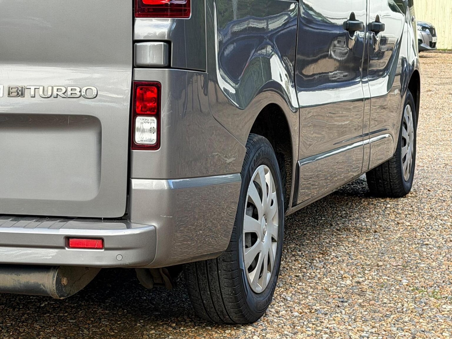 Used Vauxhall Vivaro 2016 for sale - 77539168: Photo 18