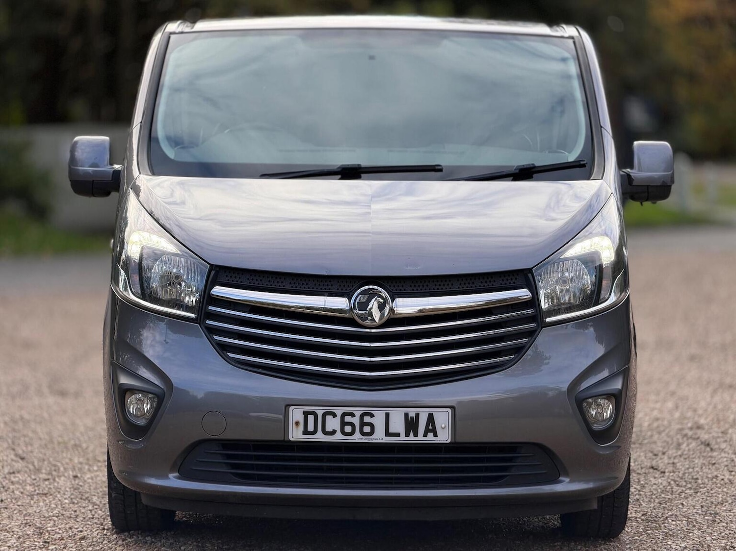 Used Vauxhall Vivaro 2016 for sale - 77539168: Photo 2
