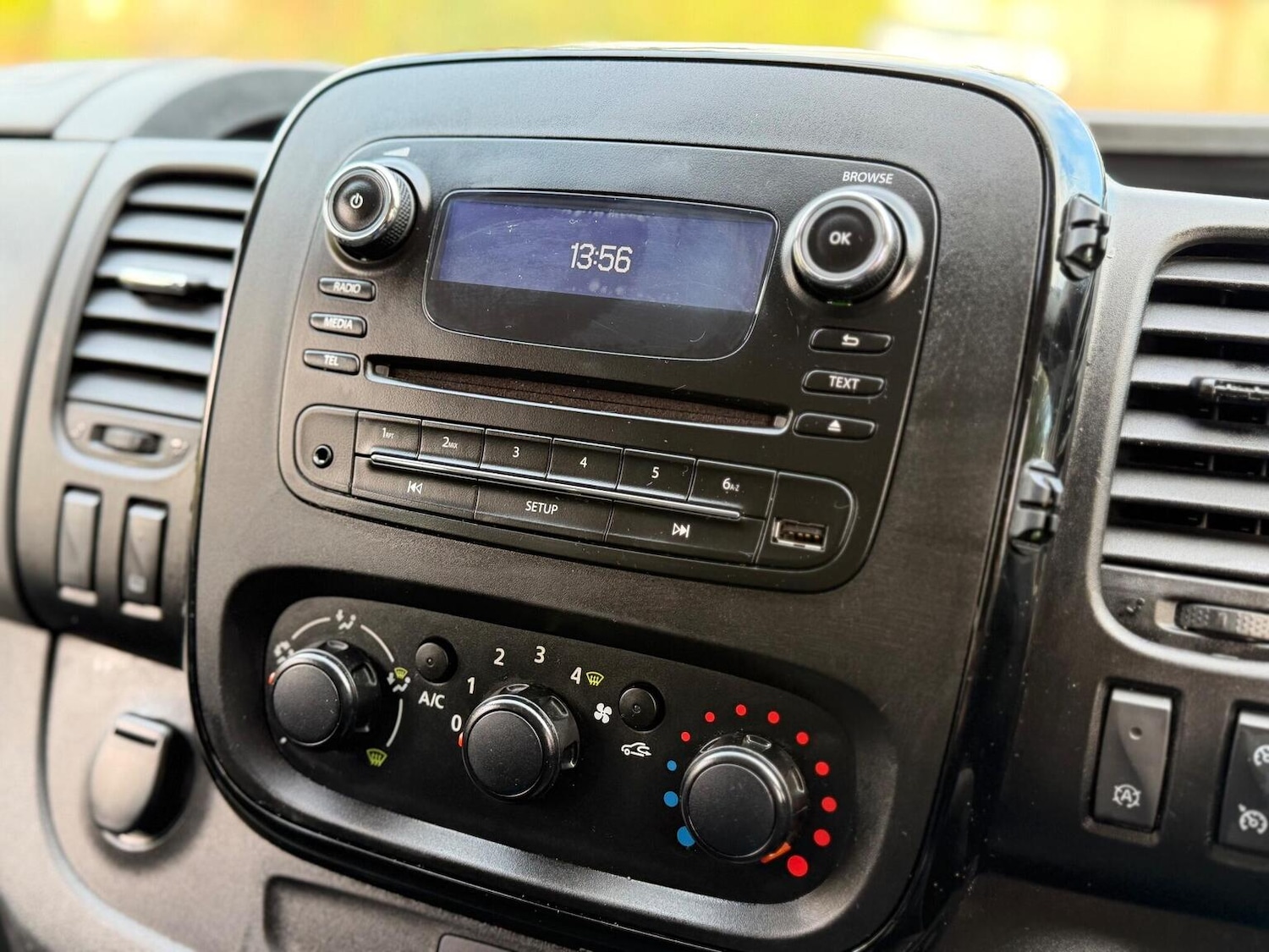 Used Vauxhall Vivaro 2016 for sale - 77539168: Photo 35