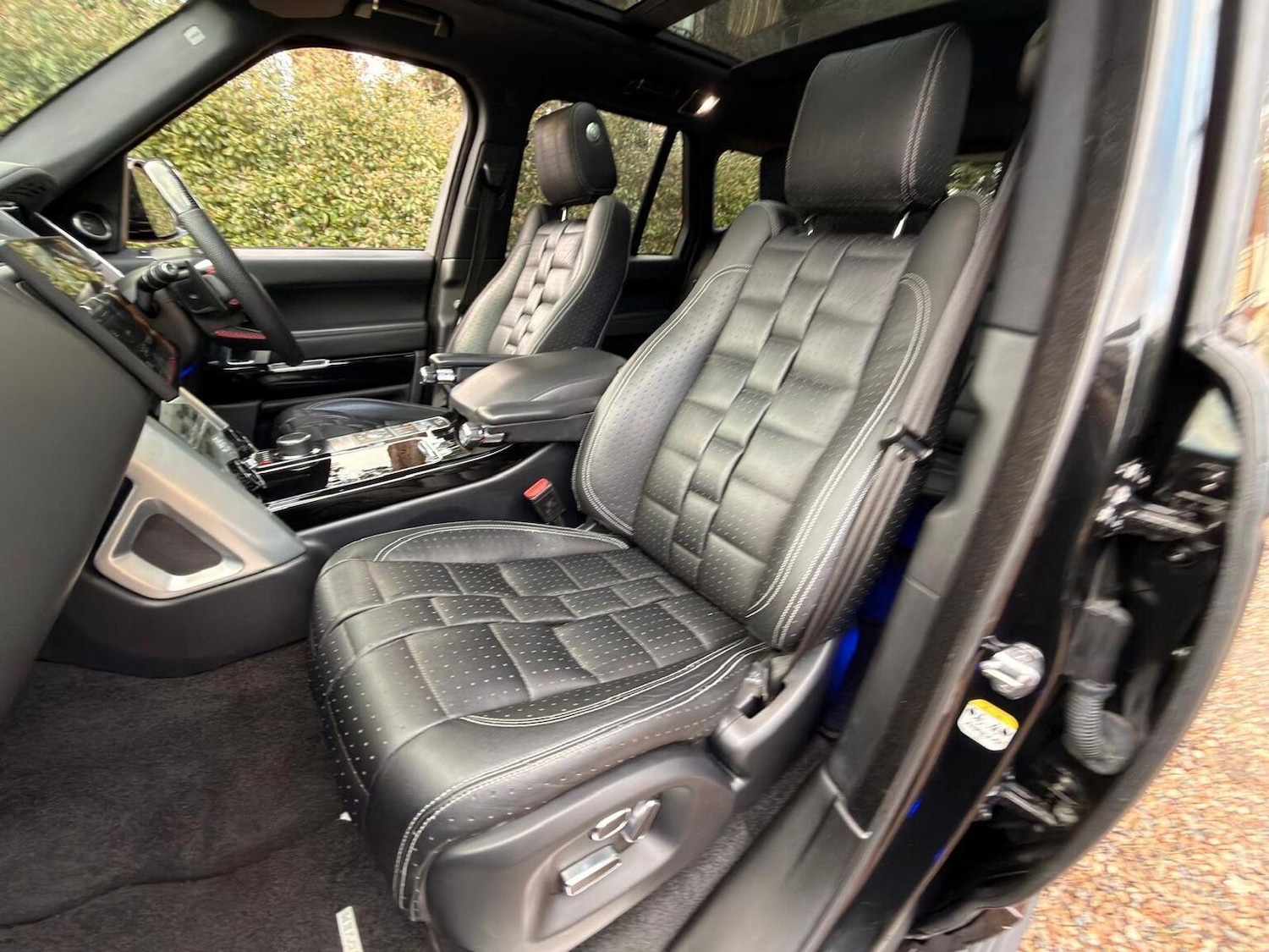 Used Land Rover Range Rover 2014 for sale - 77945731: Photo 51