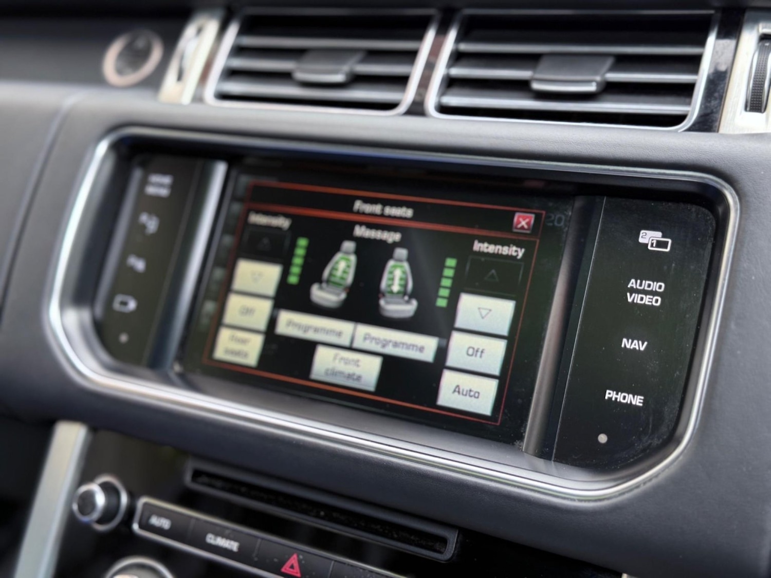 Used Land Rover Range Rover 2014 for sale - 77539187: Photo 55